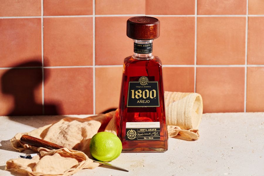 Tequila Beginners Guide to Types, How is it Made, Best Tequilas, Taste